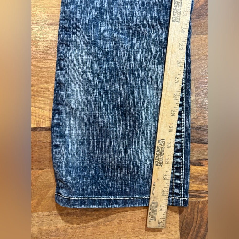 Cowgirl Up Bootcut Jeans Embellished Back Pocket Stretch Women's Size 30/36 - Picture 3 of 7
